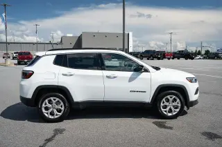 Jeep Compass 2024 4x4 Latitude 4 puertas SUV