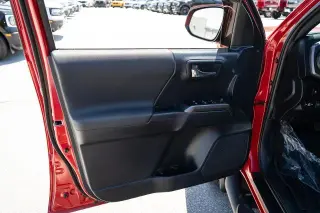 Toyota Tacoma 2021 4x4 TRD Pro 4 puertas Doble Cabina 5.0 pies SB 6M