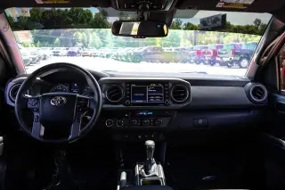 Toyota Tacoma 2021 4x4 TRD Pro 4 puertas Doble Cabina 5.0 pies SB 6M