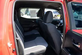 Toyota Tacoma 2021 4x4 TRD Pro 4 puertas Doble Cabina 5.0 pies SB 6M
