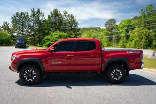 Toyota Tacoma 2021 4x4 TRD Pro 4 puertas Doble Cabina 5.0 pies SB 6M