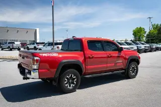 Toyota Tacoma 2021 4x4 TRD Pro 4 puertas Doble Cabina 5.0 pies SB 6M