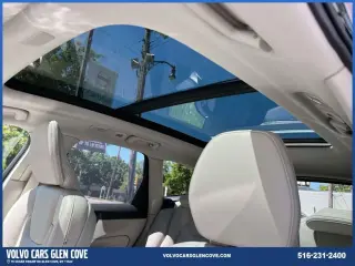 Volvo XC60 2024 AWD B5 Ultimate Tema Oscuro 4 puertas SUV