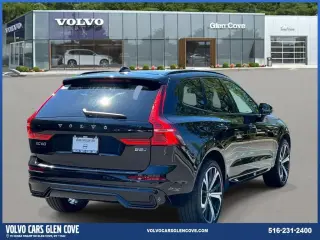 Volvo XC60 2024 AWD B5 Ultimate Tema Oscuro 4 puertas SUV