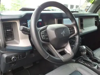Ford Bronco 2024 4x4 Outer Banks 4 puertas SUV