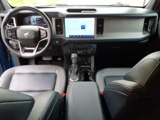 Ford Bronco 2024 4x4 Outer Banks 4 puertas SUV