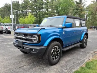 Ford Bronco 2024 4x4 Outer Banks 4 puertas SUV