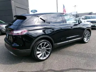 Lincoln Nautilus 2023 AWD Reserve 4 puertas SUV