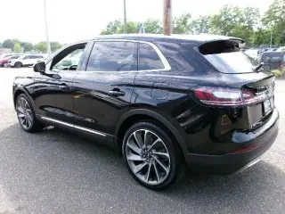 Lincoln Nautilus 2023 AWD Reserve 4 puertas SUV