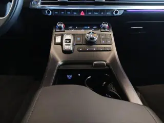 Hyundai PALISADE 2025 AWD Calligraphy Night Edition 4 puertas SUV