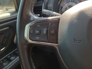 Ram 1500 2021 4x4 Limited 4 puertas Cabina doble 5.6 pies. Caja corta Pickup