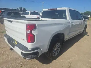 Chevrolet Silverado 1500 2026 4x2 RST 4 puertas Cabina Crew 5.8 pies. SB
