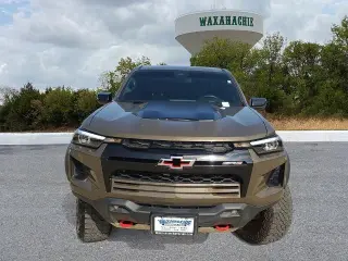 Chevrolet Colorado 2025 4x4 ZR2 4 puertas Cabina Crew 5 pies. SB