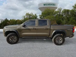 Chevrolet Colorado 2025 4x4 ZR2 4 puertas Cabina Crew 5 pies. SB