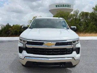 Chevrolet Silverado 1500 2026 4x4 LT 4 puertas Cabina Crew 5.8 pies. SB con 1LT