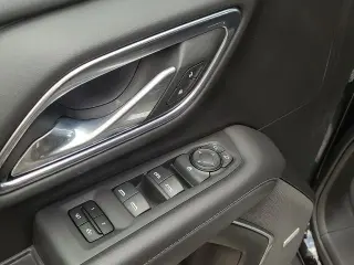 Chevrolet Tahoe 2024 4x2 LT 4 puertas SUV