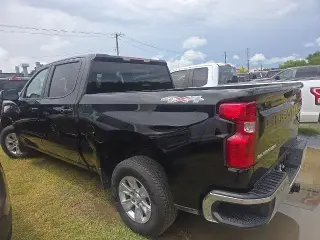 Chevrolet Silverado 1500 2026 4x4 LT 4 puertas Cabina Crew 6.6 pies. Caja corta