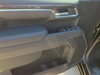 Chevrolet Silverado 1500 2026 4x4 RST 4 puertas Cabina Crew 6.6 pies. Caja corta