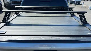 GMC Canyon 2023 4x4 AT4 4 puertas Cabina Doble 5 pies. SB