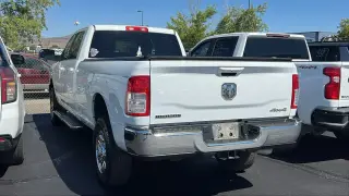 Ram 2500 2021 4x4 Big Horn Cabina Crew 4 puertas 8 pies LB Pickup