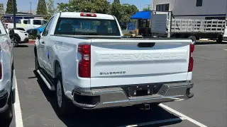 Chevrolet Silverado 1500 2025 4x2 Work Truck 2 puertas Cabina Regular 8 pies LB