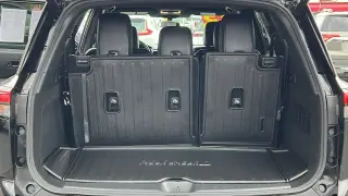 Nissan Pathfinder 2025 AWD Rock Creek 4 puertas SUV