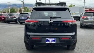 Nissan Pathfinder 2025 AWD Rock Creek 4 puertas SUV