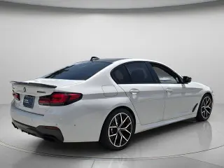 BMW Serie 5 2022 AWD M550i xDrive 4 puertas Sedan