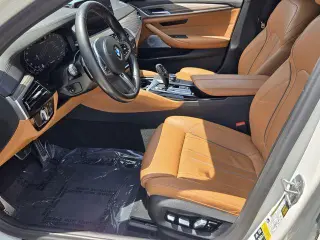 BMW Serie 5 2022 AWD M550i xDrive 4 puertas Sedan