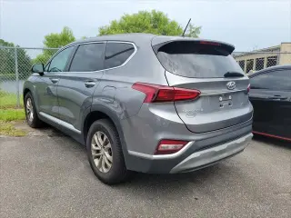 Hyundai SANTA FE 2019 SE 2.4L 4 puertas Crossover