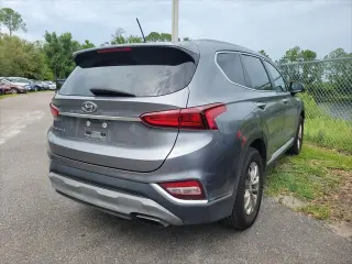 Hyundai SANTA FE 2019 SE 2.4L 4 puertas Crossover