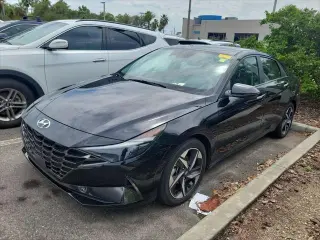 Hyundai ELANTRA Híbrido 2023 Limited 4 puertas Sedan
