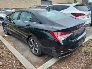 Hyundai ELANTRA Híbrido 2023 Limited 4 puertas Sedan