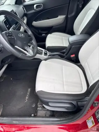 Hyundai VENUE 2025 SEL 4 puertas Crossover