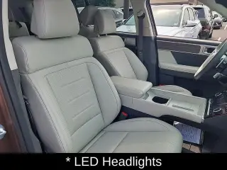 Hyundai SANTA FE 2025 AWD Calligraphy 4 puertas SUV