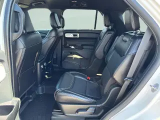 Ford Explorer 2023 AWD ST 4 puertas SUV
