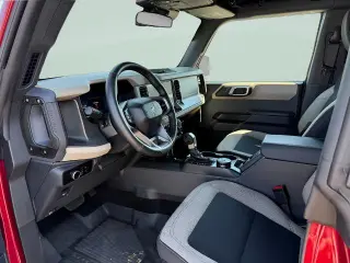 Ford Bronco 2025 4x4 Big Bend 4 puertas SUV