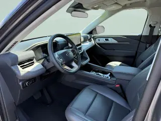 Ford Explorer 2026 AWD Active 4 puertas SUV