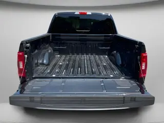 Ford F-150 2023 4x4 XLT 4 puertas SuperCrew 5.5 pies SB