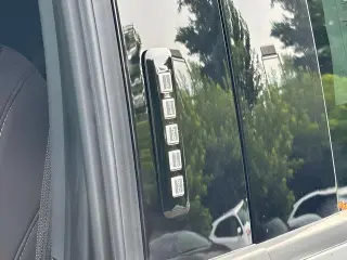 Ford F-150 2023 4x4 XLT 4 puertas SuperCrew 5.5 pies. SB