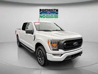 Ford F-150 2023 4x4 XL 4 puertas SuperCrew 5.5 pies. Caja corta
