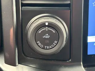 Ford F-150 2023 4x4 XL 4 puertas SuperCrew 5.5 pies. Caja corta