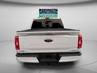 Ford F-150 2023 4x4 XL 4 puertas SuperCrew 5.5 pies. Caja corta
