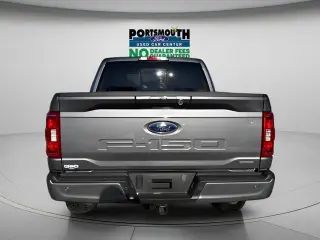 Ford F-150 2023 4x4 XLT 4 puertas SuperCrew 5.5 pies. Caja corta