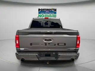 Ford F-150 2023 4x4 XLT 4 puertas SuperCrew 5.5 pies. Caja corta