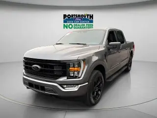 Ford F-150 2023 4x4 XLT 4 puertas SuperCrew 5.5 pies. Caja corta