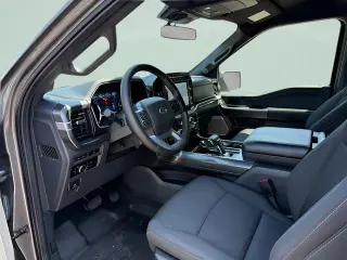 Ford F-150 2023 4x4 XLT 4 puertas SuperCrew 5.5 pies SB