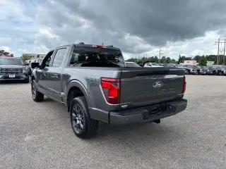 Ford F-150 2026 4x4 STX 4 puertas SuperCrew 5.5 pies SB