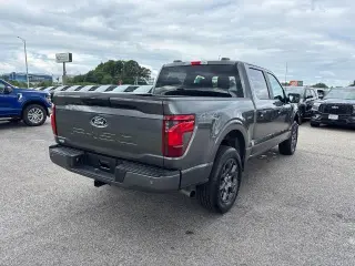 Ford F-150 2026 4x4 STX 4 puertas SuperCrew 5.5 pies SB