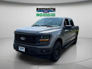Ford F-150 2025 4x4 STX 4 puertas SuperCrew 5.5 pies. SB